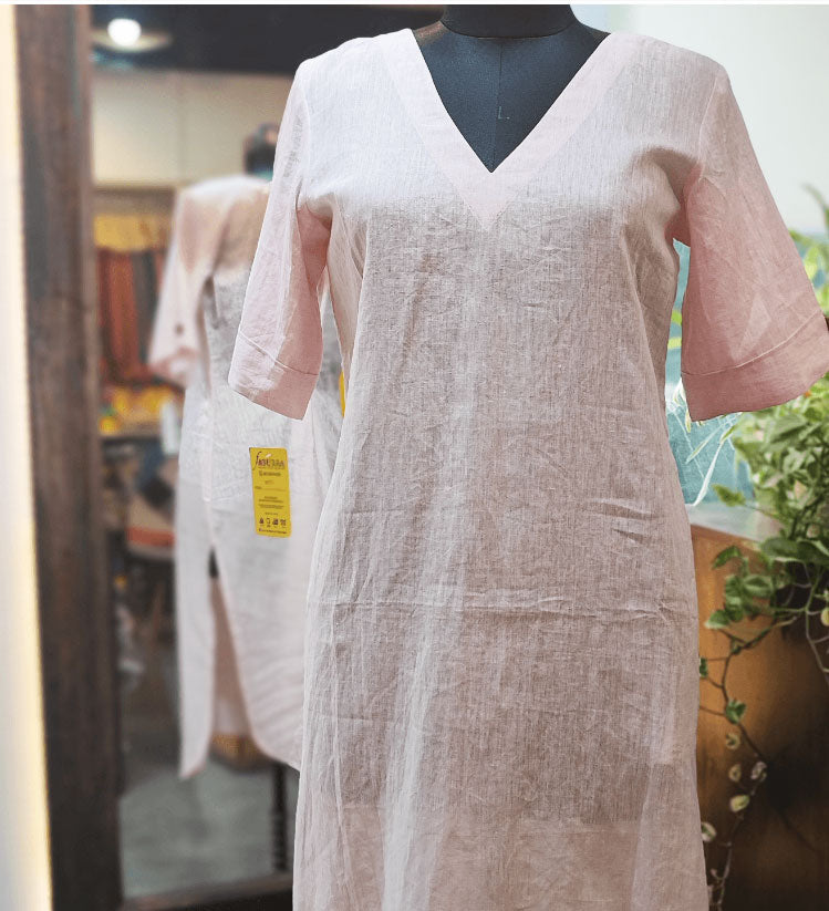 Baby Pink Pure Linen Loose Fit Kurta with Pocket Detailing (V Neck)